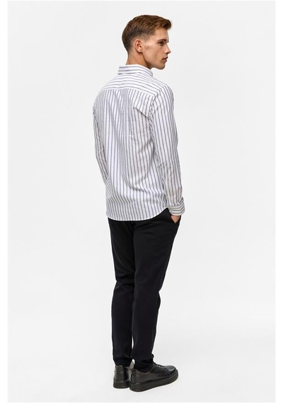 Süvari Siyah Slim Düğmeli Yaka Düz Cepsiz Casual Gömlek Gm2025500487-s09 Siyah