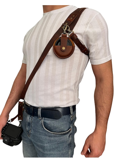 Profesyonel Hakiki Deri Tekli Fotoğraf Makinesi Omuz Askısı - Tobacco Kahve - Smallrig Bağlantılı Kahverengi Profesyonel Hakiki Deri Tekli Fotoğraf Makinesi Omuz Askısı - Tobacco Kahve - Smallrig Bağlantılı Kahverengi