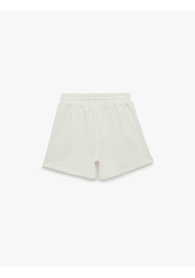 Koton Slim Fit Beli Bağcıklı Cepli Simli Mini Şort Ekru 6sal40139ık