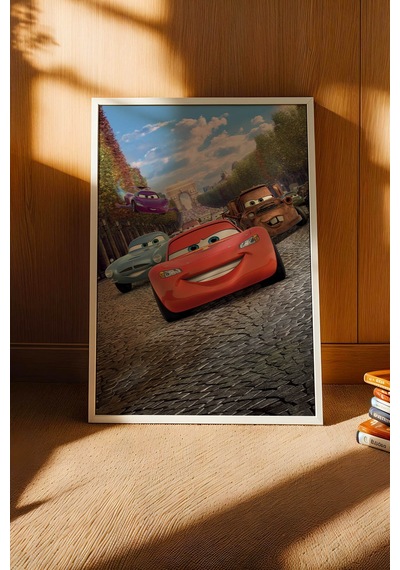 Şimşek Mcqueen Ve Mater Dünya Turu Çerçeveli Tablo - Lüks Çocuk Odası Arabalar Serisi Duvar Dekoru Beyaz Şimşek Mcqueen Ve Mater Dünya Turu Çerçeveli Tablo - Lüks Çocuk Odası Arabalar Serisi Duvar Dekoru Beyaz