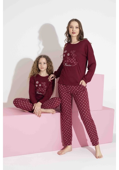 Aygebu Tarık Kadın Bordo Geyikli Desen Anne Kız Kombin Termal Kışlık Sıcak Tutan Yumuşak Pijama Takımı Aygebu Tarık Kadın Bordo Geyikli Desen Anne Kız Kombin Termal Kışlık Sıcak Tutan Yumuşak Pijama Takımı