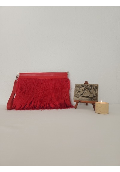 Kırmızı Tüylü,suni Deri Altıgen Yaylı Burslu Kadın Clutch Çanta Kırmızı