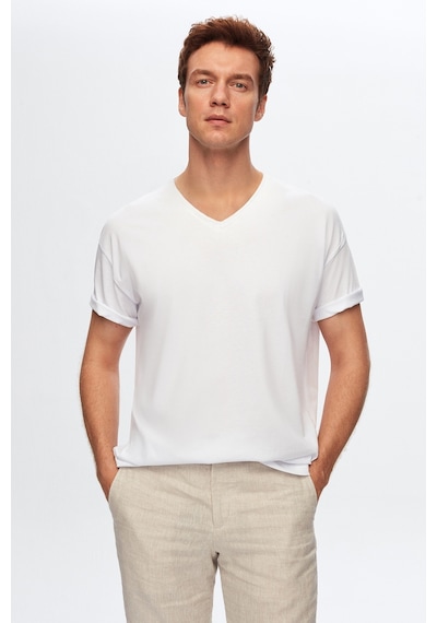 D's Damat Ds Damat Beyaz V Yaka %100 Pamuk T-shirt 4HC141996755M Beyaz D's Damat Ds Damat Beyaz V Yaka %100 Pamuk T-shirt 4HC141996755M Beyaz