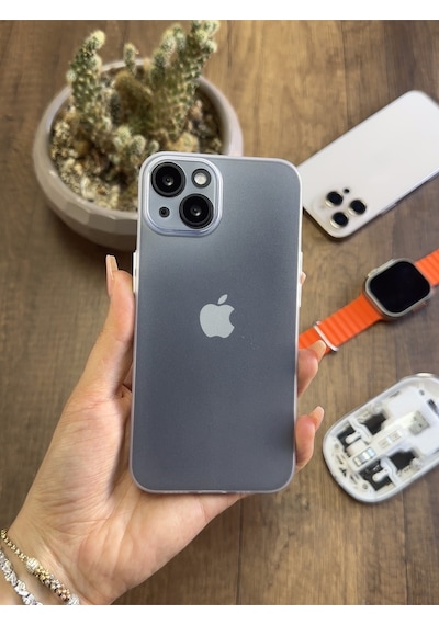 Apple iPhone 13 Uyumlu Süper İnce Mat Ultra Thin Silikon Kılıf Buzlu Beyaz