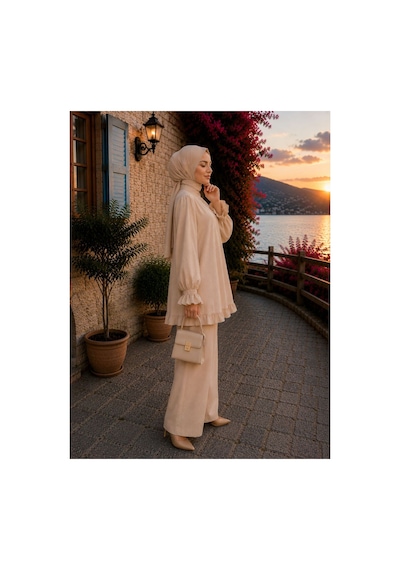 Hira Life Fashion Kadın Çilek Kumaş Dik Yaka Düğmeli Fırfır Detaylı Tesettür Tunik Pantolon İkili Takım Bej Bej Hira Life Fashion Kadın Çilek Kumaş Dik Yaka Düğmeli Fırfır Detaylı Tesettür Tunik Pantolon İkili Takım Bej Bej
