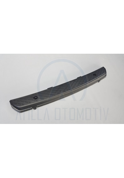 Mercedes Sprinter W906 Ön Tampon Orta Basamak Plastiği