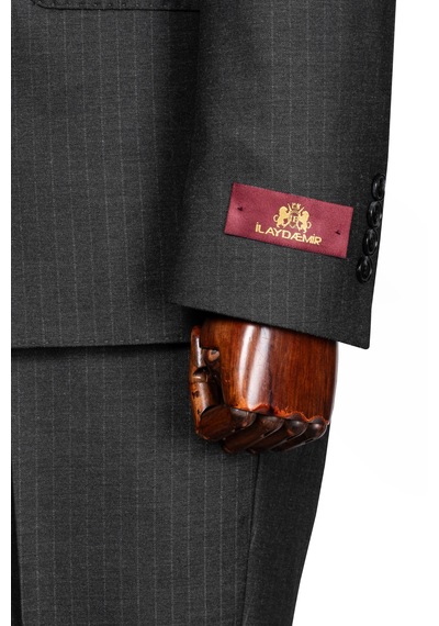 İlayda Emir Luxury, İtalyan Kesim, Slim Fit, Kruvaze, Çizgili, Erkek Takım Elbise Antrasit - Gri İlayda Emir Luxury, İtalyan Kesim, Slim Fit, Kruvaze, Çizgili, Erkek Takım Elbise Antrasit - Gri