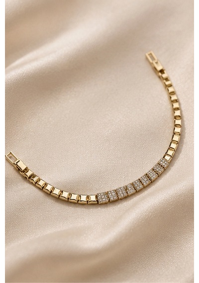 Balenbi Jewelry Kadın Taşlı Kare Plaka Detaylı Kararmaz Çelik Bileklik 14k Gold Renk 1136 Altın