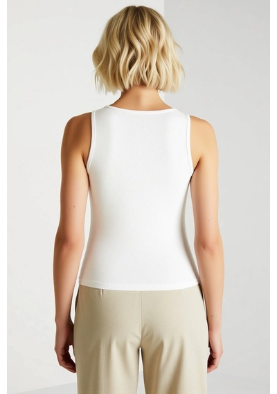 Benerly Kadın Bluz Crop Kare Yaka Kolsuz Fitted Kaşkorse Örme Çıtçıt Deta Ekru Benerly Kadın Bluz Crop Kare Yaka Kolsuz Fitted Kaşkorse Örme Çıtçıt Deta Ekru