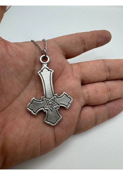 Ters Haç Ve Davut Yıldızı Figürlü Antik Kolye 60 Cm Zincirli, Gotik & Unisex Takı Çok renkli