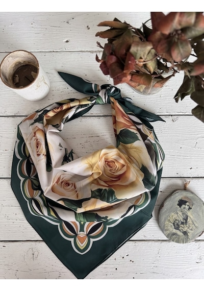 Trend Dokunuş Kadın 70-70 Saten Güldesenli Fular Bandana Gül