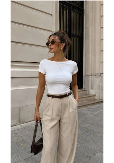 Trendol Fashion Life Kayık Yaka Omuzları Binmeli Bluz Beyaz