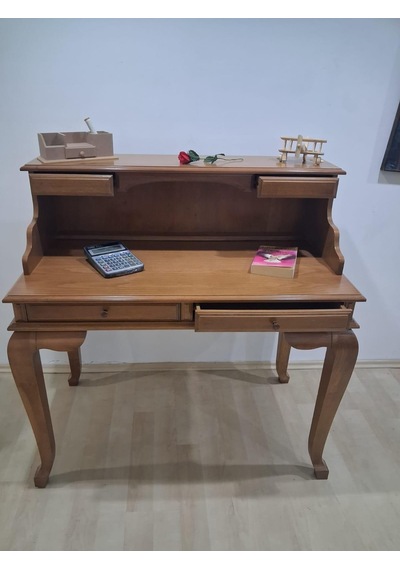 Çalışma Masa İlhm 90633 Model Klasik Takım Lüks Klasik Ahşap Ceviz Renk El Yapım Kahverengi Çalışma Masa İlhm 90633 Model Klasik Takım Lüks Klasik Ahşap Ceviz Renk El Yapım Kahverengi