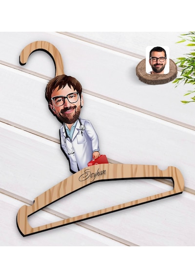 Kişiye Özel Erkek Acil Tıp Teknisyeni Karikatürlü Standart Boy Ah Ahşap