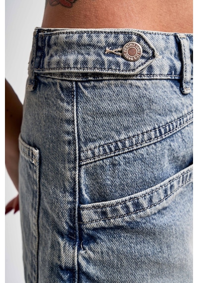 it's basic Kadın Tint Kot Rengi Kemer Detaylı Önden Cepli Denim Şort