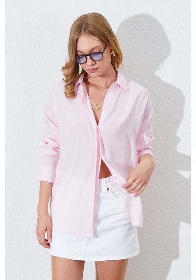 Manche Pudra Modal Soft Dokulu Yumuşak Gizli Pat Detaylı Oversize Kadın Gömlek Mks168262-01 Manche Pudra Modal Soft Dokulu Yumuşak Gizli Pat Detaylı Oversize Kadın Gömlek Mks168262-01
