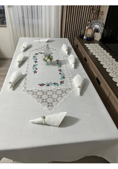 Kaneviçeli Masa Örtüsü Açık Krem