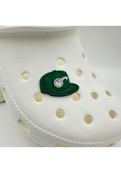 Crocs Terlik Süsü Ve Aksesuarı , Çanta Süsü Jibbitz3d Kabartma Şapka Kep 10 Görsel Figür Aksesuar Yeşil-beyaz