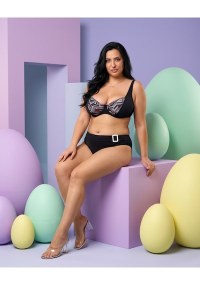 Büyük Beden Telli Geometrik Desenli Ayarlanabilir Üst Askılı Aksesuarlı Kadın Bikini Takım Siyah Büyük Beden Telli Geometrik Desenli Ayarlanabilir Üst Askılı Aksesuarlı Kadın Bikini Takım Siyah