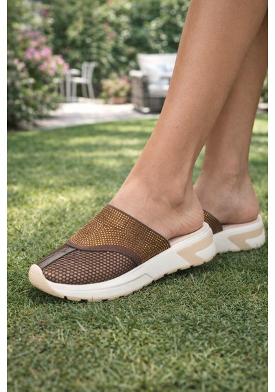 Kadın Günlük Rahat Slip-on Spor Terlik Kahverengi