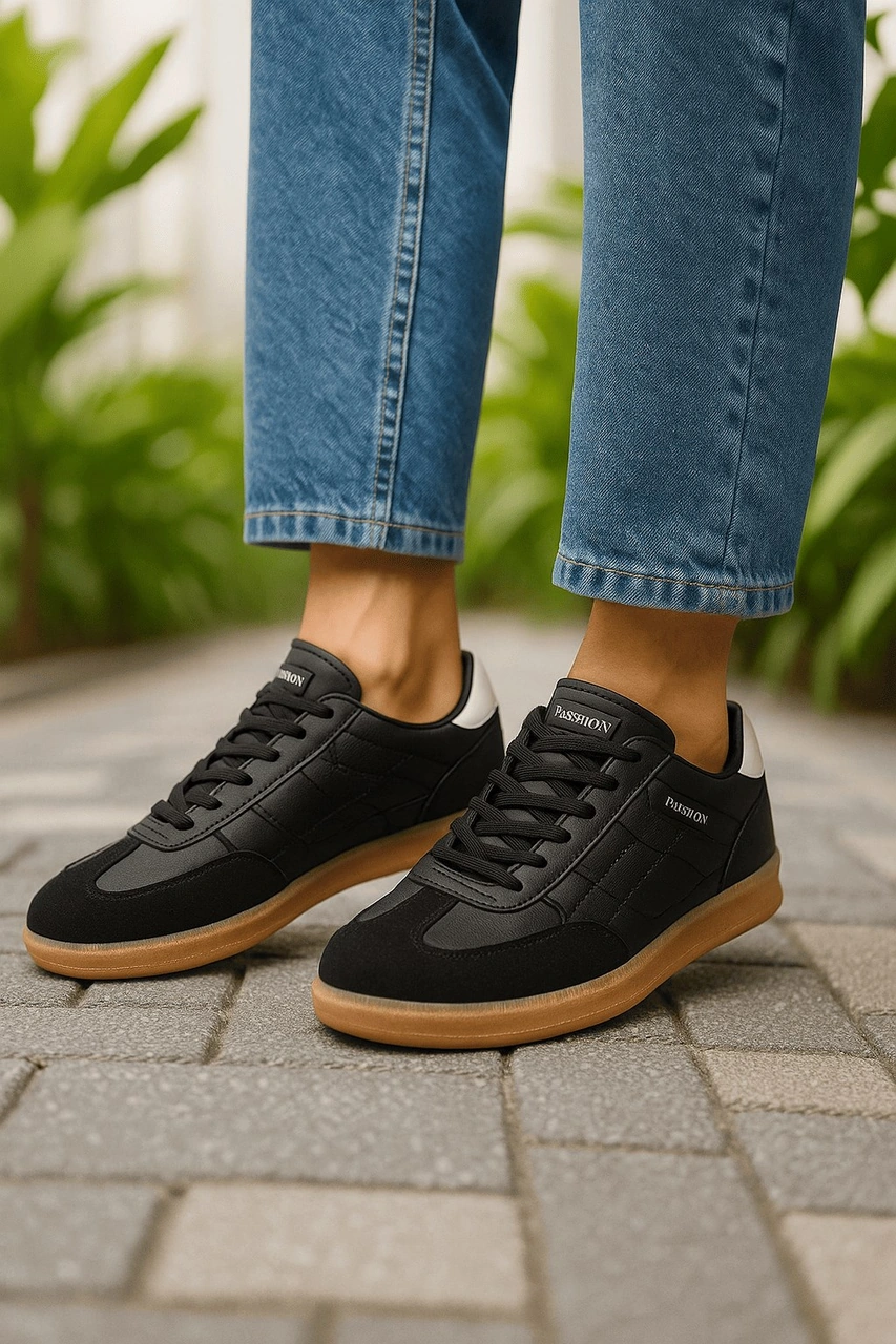 Günlük Unisex Sneaker Bağcıklı Dikiş Detaylı Oval Burun Tırtıklı Taban Hafir Spor Ayakkabı 353 Siyah - Beyaz Günlük Unisex Sneaker Bağcıklı Dikiş Detaylı Oval Burun Tırtıklı Taban Hafir Spor Ayakkabı 353 Siyah - Beyaz