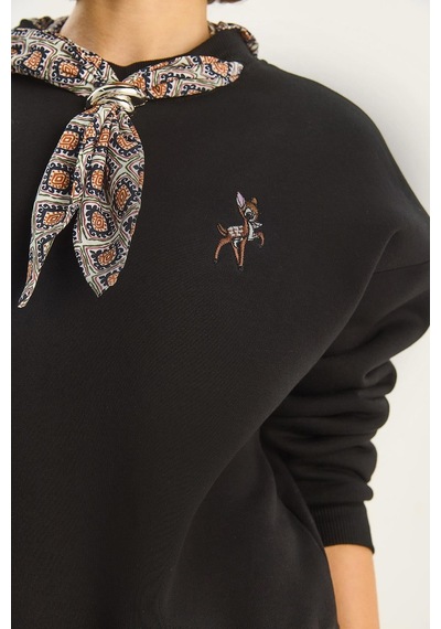 Shade Kadın Fular Detaylı Ceylan Nakışlı Üç İplik Şardonlu Oversize Sweatshirt 6916 60283615 - Siyah