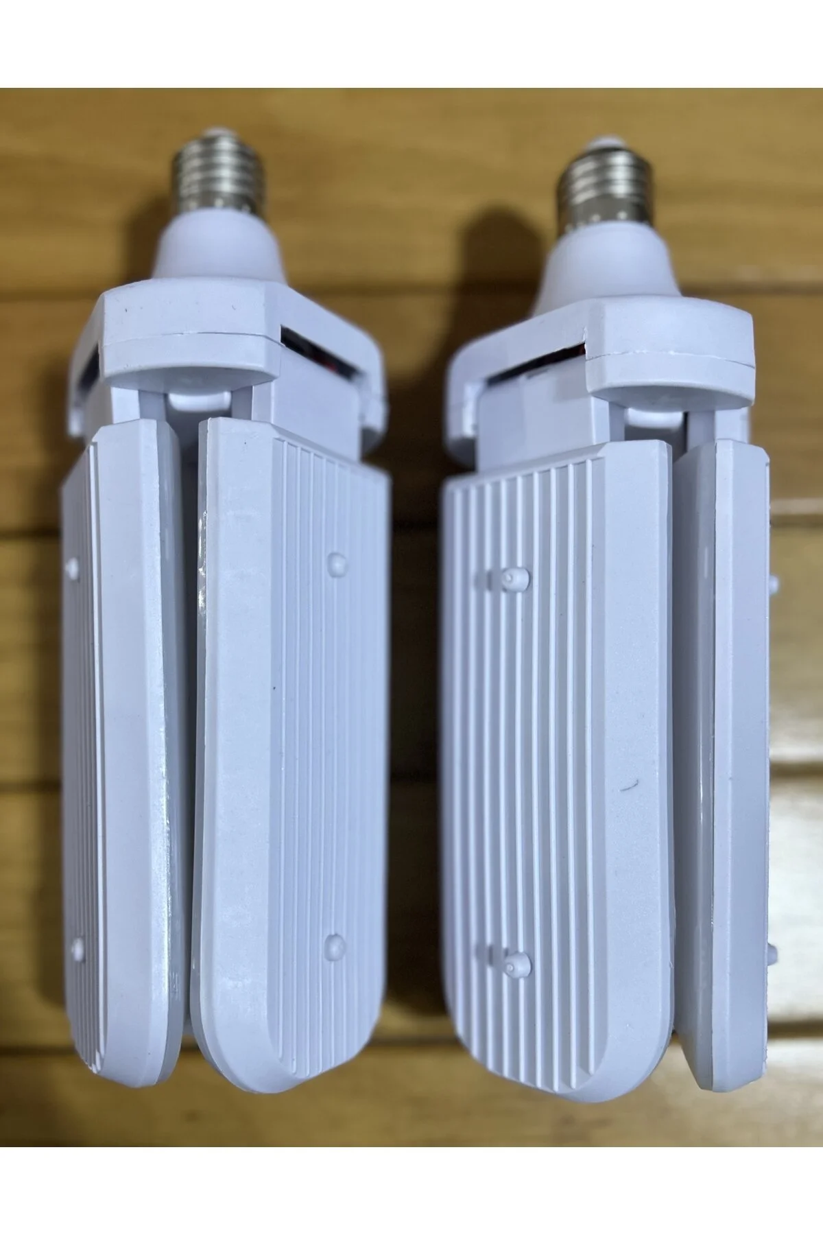 2 Adet Üç Kanat Katlanır 40w Led Ampul 2 Adet