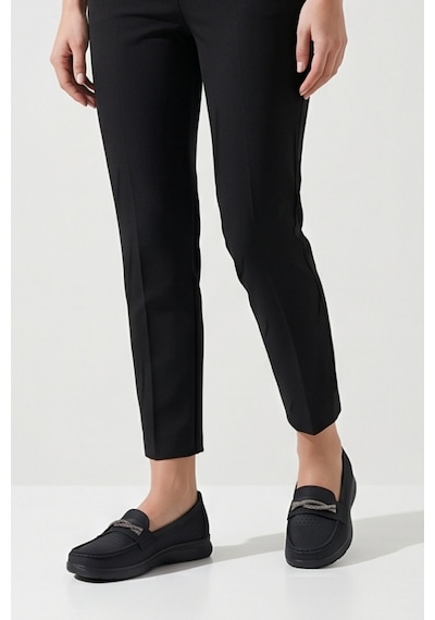 Liarca Aura Comfort Ortopedik Tabanlı Işıltı Detaylı Kadın Siyah Günlük Casual Loafer Ayakkabı Liarca Aura Comfort Ortopedik Tabanlı Işıltı Detaylı Kadın Siyah Günlük Casual Loafer Ayakkabı