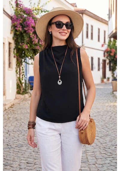 Lela Slim Fit Dik Yaka Omuz Büzgülü Bayan Bluz 6527836 Siyah