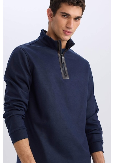 DeFacto Regular Fit Dik Yaka Yarım Fermuarlı Basic Düz Sweatshirt D7226AX25SPNV64
