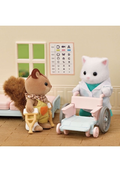 Sylvanian Families Köy Doktoru Başlangıç Seti