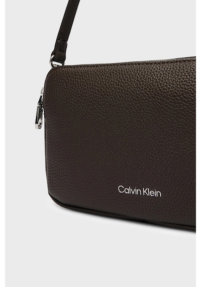 Calvin Klein Logolu Ayarlanabilir Askılı Çanta Lv04f3656gbal Kadın Çanta Lv04f3656g Bal Kahve