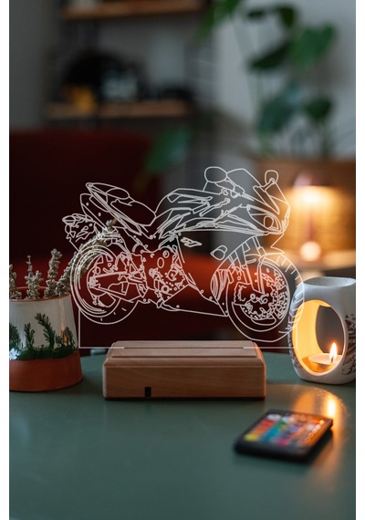 Yamaha R1 Motor 16 Renk Kumandalı 3d Gece Lambası