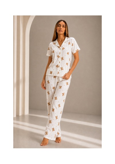 Fit Women Kadın Kısa Kol Rahat Kalıp Şık Kırık Beyaz Pijama Takımı Fit Women Kadın Kısa Kol Rahat Kalıp Şık Kırık Beyaz Pijama Takımı