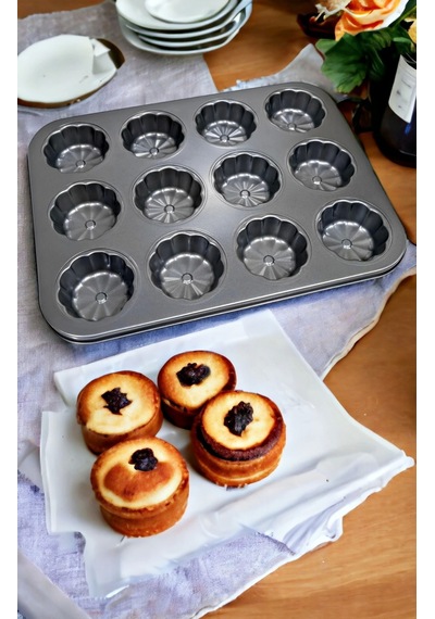 12li Cupcake Muffin Kalıbı Gül Kabartmalı Yanmaz Yapışmaz Fırın Kek Kapsül Paslanmaz Çelik Siyah