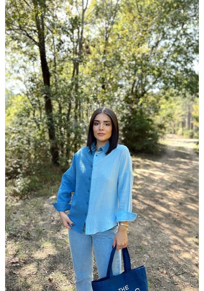 WeShaya Kadın Mavi Muslin Kumaş, Çift Bloklu, Eteği Oval, Uzun Kol, Regular Kesim Gömlek Açık Mavi WeShaya Kadın Mavi Muslin Kumaş, Çift Bloklu, Eteği Oval, Uzun Kol, Regular Kesim Gömlek Açık Mavi