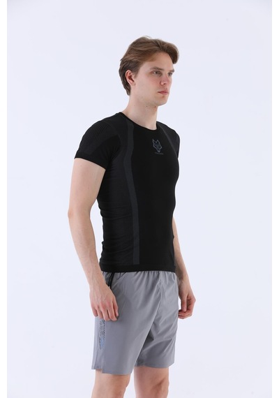 Maraton Active Slimfit Erkek Bisiklet Yaka Kısa Kol Koşu Siyah T-Shirt 821070-Siyah