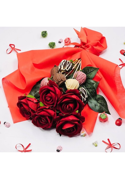 Nin Chocolate Sevgiliye Kırmızı Çiçek Çikolata Demeti