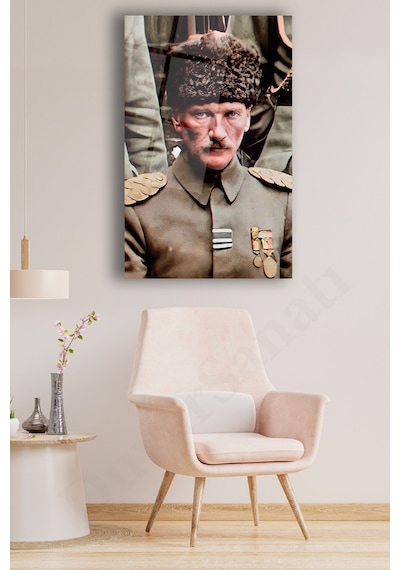 Mustafa Kemal Atatürk Üniformalı Dikey Cam Tablo Evlika, Modern Ev Ofis Salon Duvar Dekoru, Hediyelik Tablo