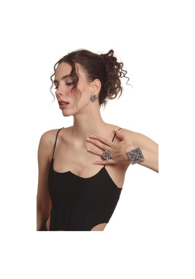 Kadın Antik Gümüş Kaplama Örgü Dokulu Geometrik Tasarım Küpe &yüzük &bilekik Set Gümüş