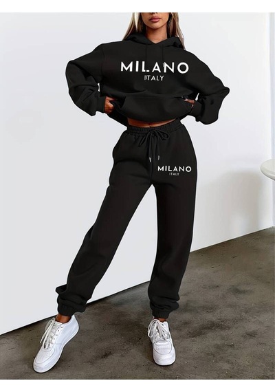 Hırsch Siyah Kadın Oversize Basic Kapüşonlu Lastikli Milano Italy Baskılı Pamuklu Eşofman Takımı Siyah Hırsch Siyah Kadın Oversize Basic Kapüşonlu Lastikli Milano Italy Baskılı Pamuklu Eşofman Takımı Siyah