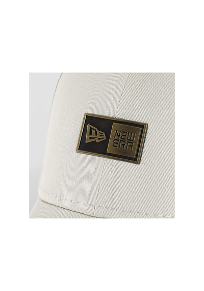 New Era Ne Badge 9forty Newera Ivo Bej
