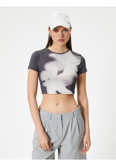 Koton Soyut Desenli Crop Tişört Kısa Kollu Bisiklet Yaka Slim Fit Antrasit Desenli 4sal10242ık Antrasit Koton Soyut Desenli Crop Tişört Kısa Kollu Bisiklet Yaka Slim Fit Antrasit Desenli 4sal10242ık Antrasit