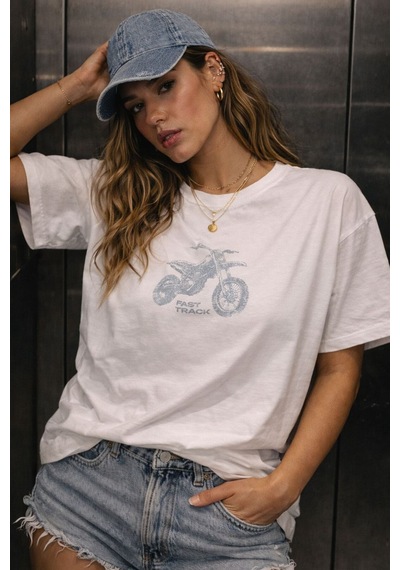 Yolo Street Dirt Bike Baskılı Oversize Beyaz Tişört Kadın Streetwear T-shirt Beyaz
