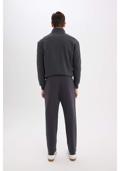 DeFacto Regular Fit Eşofman Altı İçi Polarlı Basic Düz Cepli Beli Bağcıklı Düz Paça D7836AX25SPAR214 DeFacto Regular Fit Eşofman Altı İçi Polarlı Basic Düz Cepli Beli Bağcıklı Düz Paça D7836AX25SPAR214