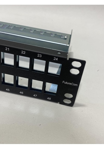 Corning 48 Port Boş Keystone Patch Panel 19inç Caxxsv-04808-c002