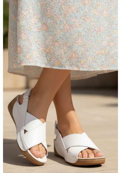 Napa Shoes Hakiki Deri Arka Bantlı Çapraz Rahat Taban Kadın Sandalet Napa-224 Beyaz
