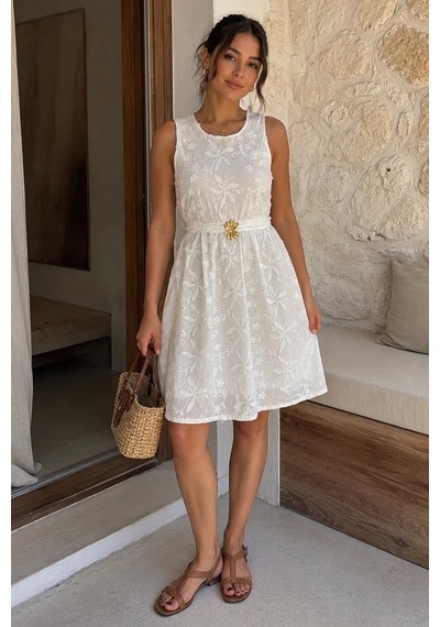 Bb Butik Basic Kadın Nakış İşlemeli Keten Elbise Bisiklet Yaka Kemer Detaylı Mini Elbise My3535 Ekru Bb Butik Basic Kadın Nakış İşlemeli Keten Elbise Bisiklet Yaka Kemer Detaylı Mini Elbise My3535 Ekru