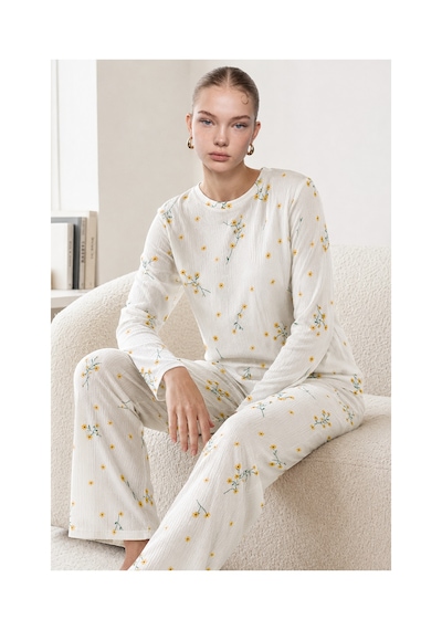 Fit Women Kadın Desenli Uzun Kollu Ekru Pijama Takımı 4722