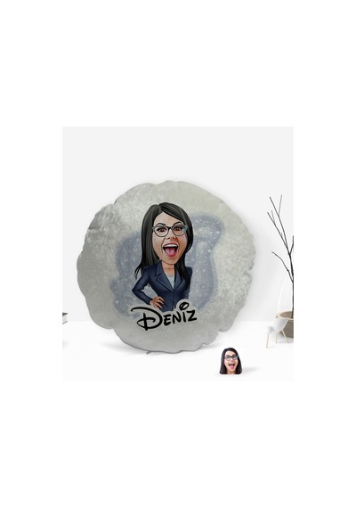 Kişiye Özel Isimli Kadın Patron Karikatürlü Yuvarlak Dekoratif Kı (505548209)